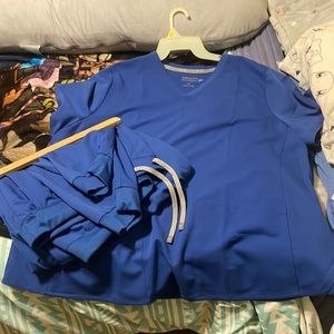 Medical scrub set, with top and bottom, Med coat, under shirt and two clips